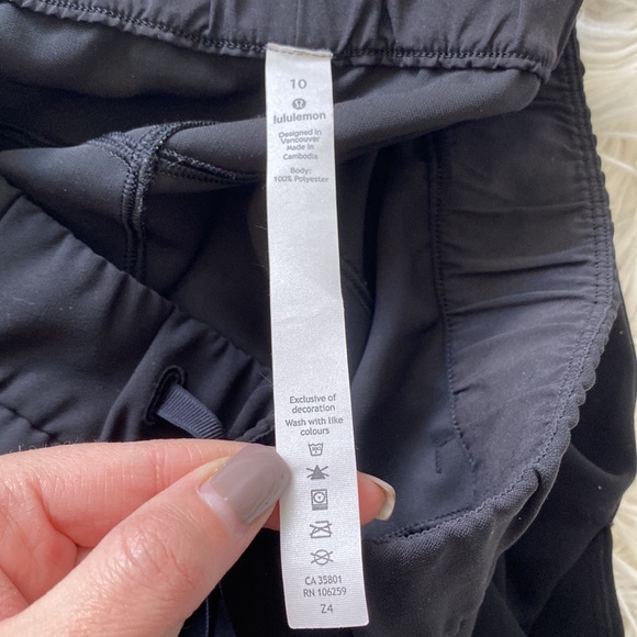 Lululemon cropped drawstring joggers - Picture 5 of 5